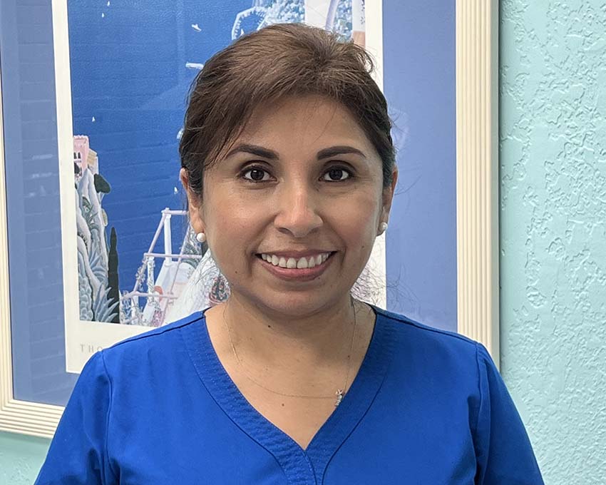 Gladys Velasquez At Barr Dental Group
